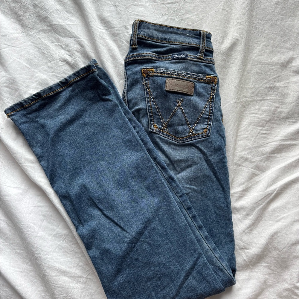 Wrangler retro woman’s mid rise boot cut jeans